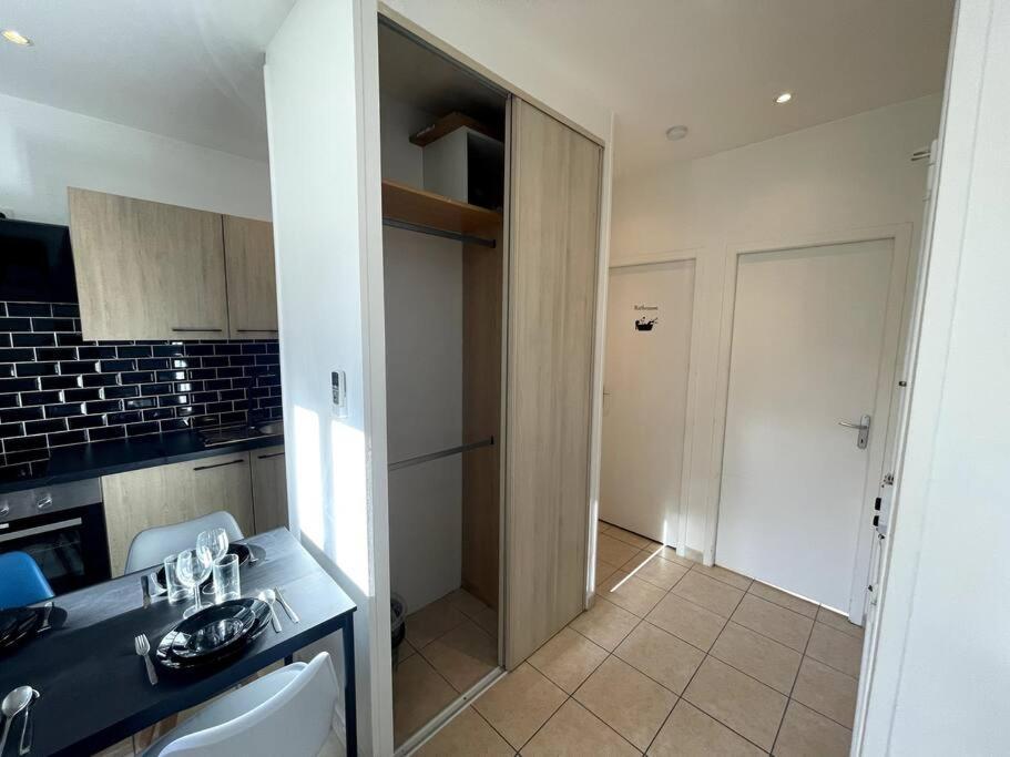 T2 Pour 3 Personnes Appartement Marseille